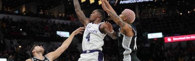 湖人投资沃克收获回报，新老两位教头对他称赞有加